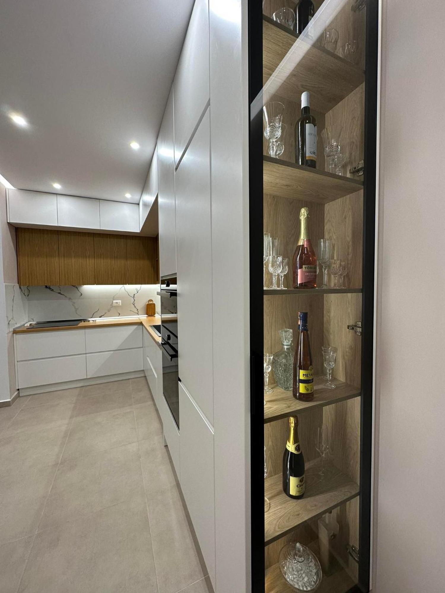 Sea View Apartment Luxury Vlore Ngoại thất bức ảnh